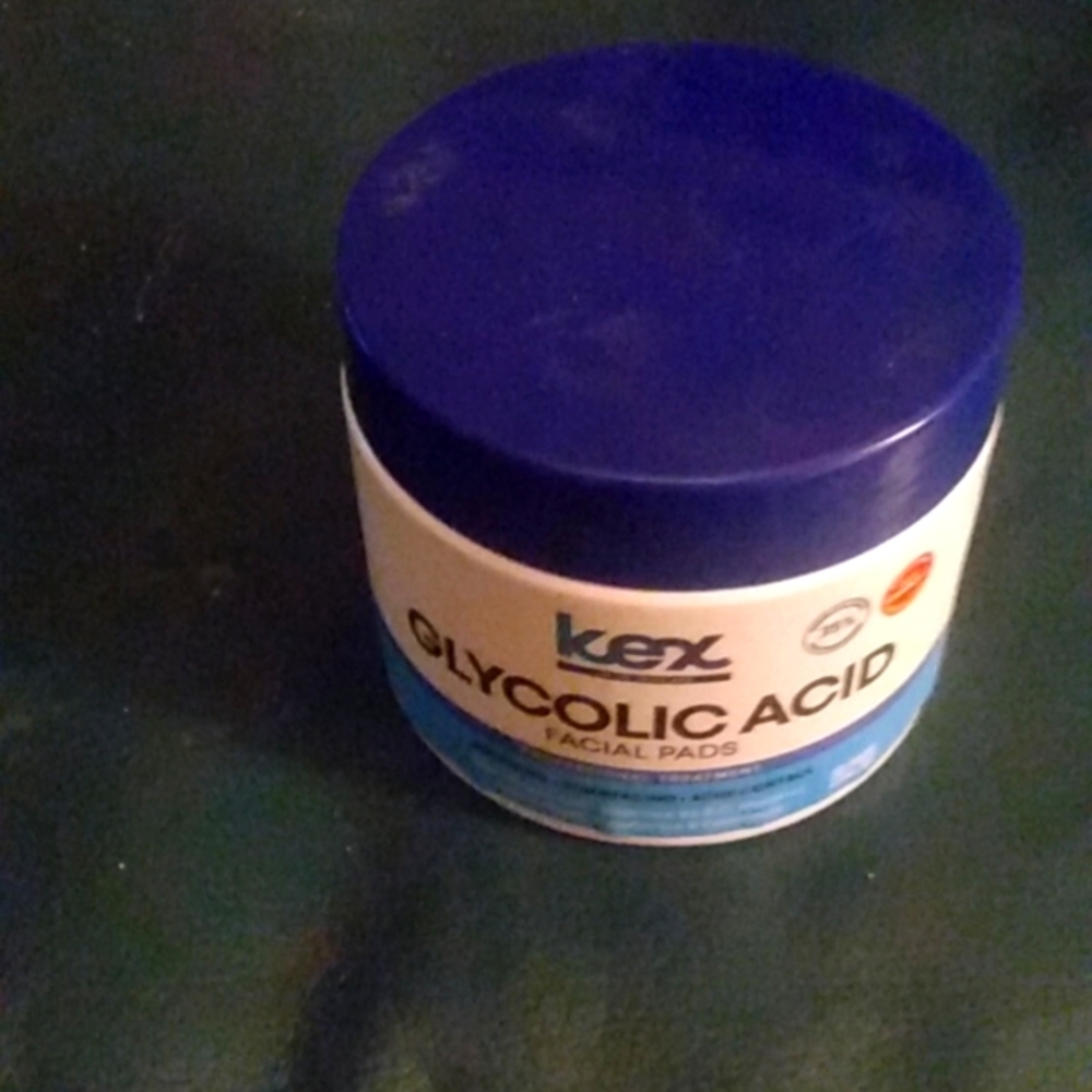 Facial peels